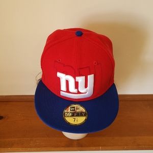 New Era NFL New York Giants Size 7 1/4 Fitted Hat